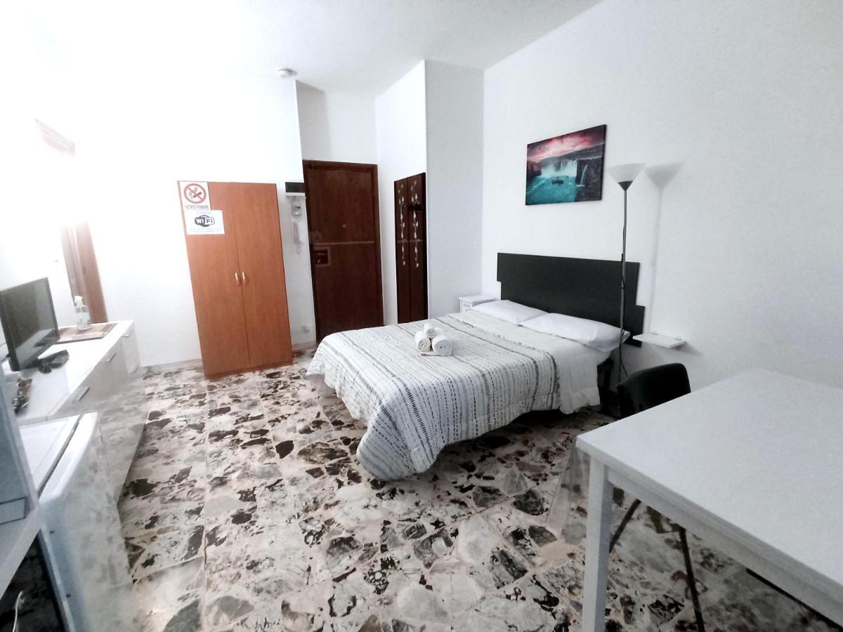 Locazione Turistica La Primula Appartement Turijn Buitenkant foto